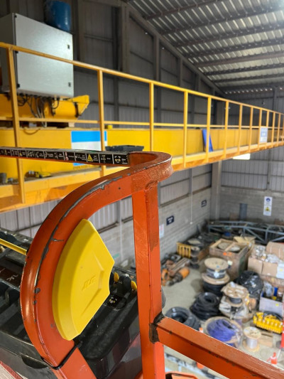 Overhead crane systems